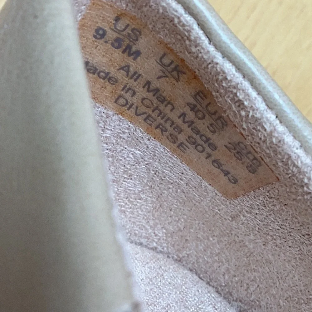 Life Stride diverse flats in taupe